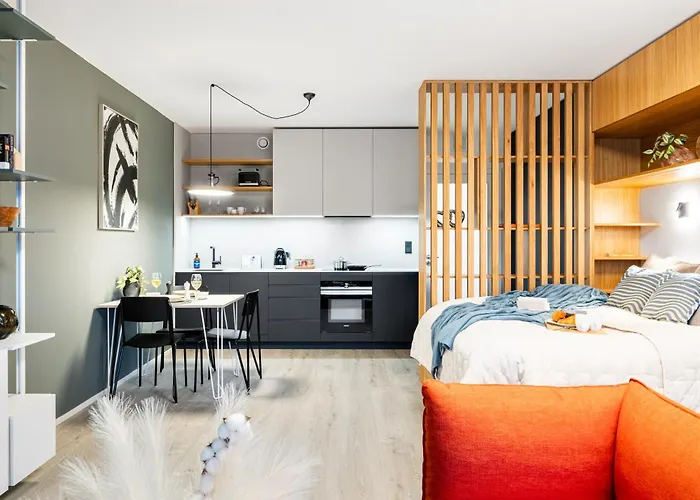 Apartment Days - With Terrace And Garage In Modern Building