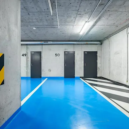 Days - With Terrace And Garage In Modern Building