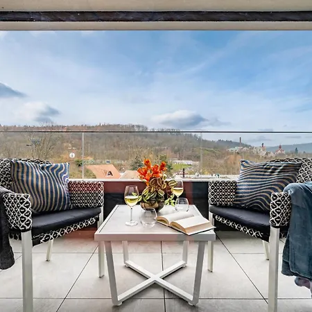 Days - With Terrace And Garage In Modern Building Appartement