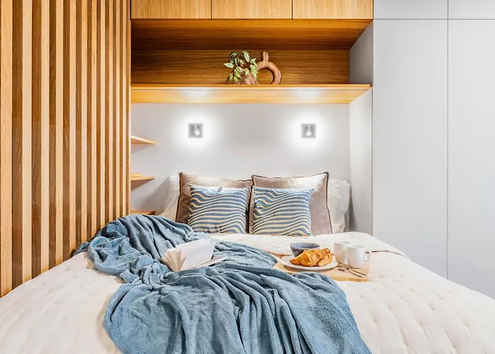 Days - With Terrace And Garage In Modern Building Praha